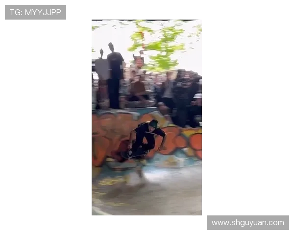 南京极限运动队进攻策略解析与热点动态探讨 南京极限运动队进攻策略解析与热点动态探讨