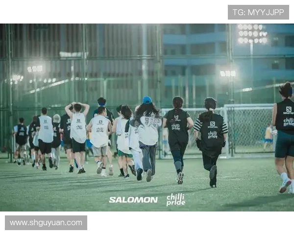 南京飞盘队的耐力挑战与训练策略探讨之旅 南京飞盘队的耐力挑战与训练策略探讨之旅