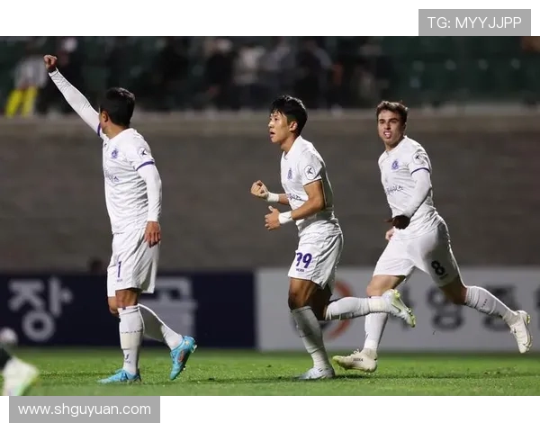 仁川联与釜山偶像激战正酣比赛结果揭晓精彩瞬间回顾与分析 仁川联与釜山偶像激战正酣比赛结果揭晓精彩瞬间回顾与分析