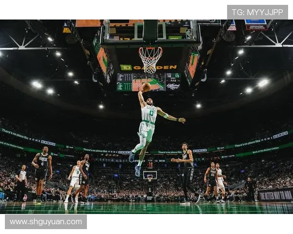 塔图姆豪取60分致敬科比绿军逆转尼克斯刷新队史新高