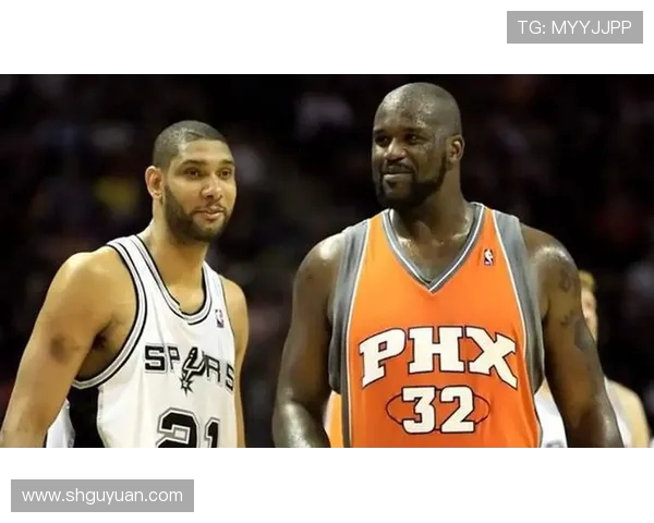 奥尼尔与邓肯巅峰对决精彩集锦解析篮球传奇的荣耀与对抗