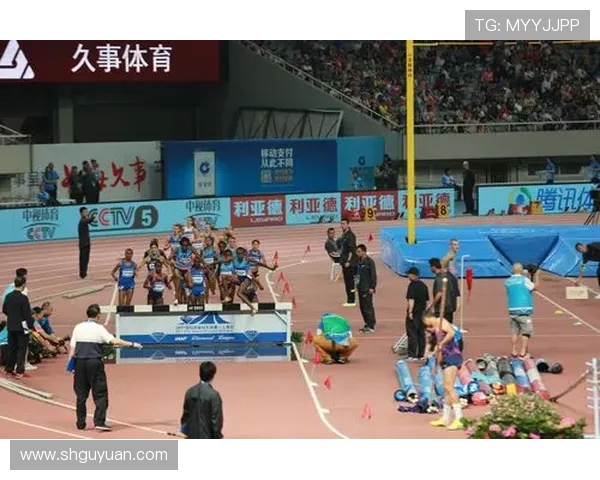 上海羽毛球队在钻石联赛中的战术表现分析与总结 上海羽毛球队在钻石联赛中的战术表现分析与总结